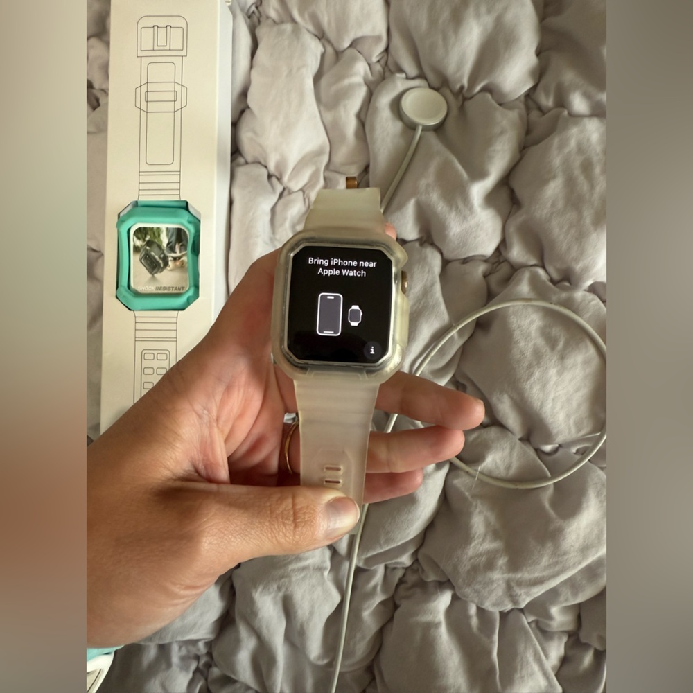 Apple Watch Series 7, 45mm, unlocked